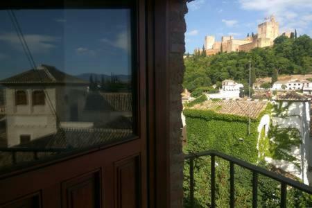 Stunning Alhambra View Balconies, In The Albayzin Lejlighed Granada Eksteriør billede